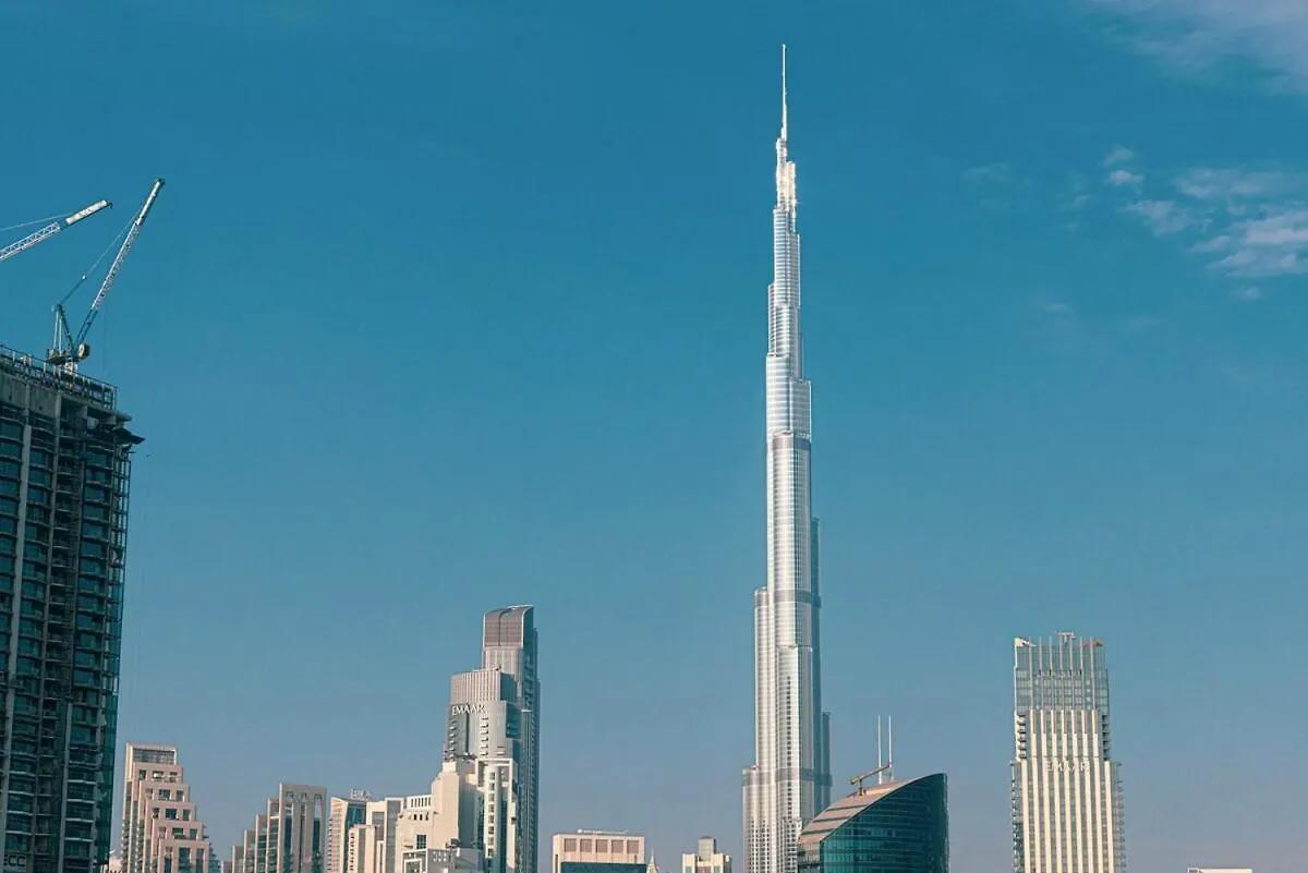 Panoramic! Burj Khalifa And Canal View! Dubai